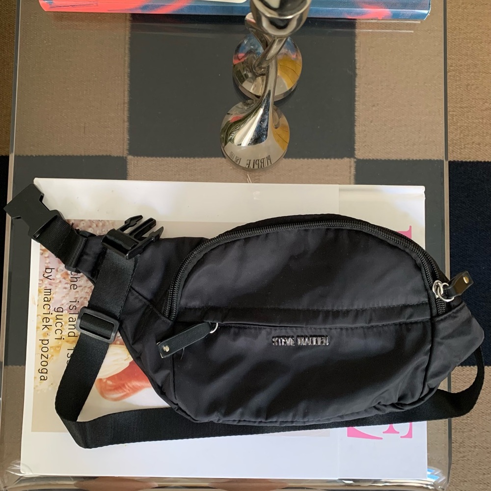 Fanny pack